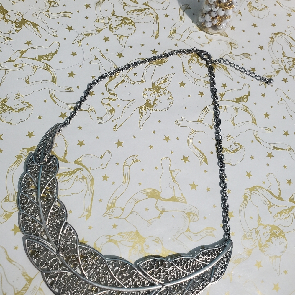 Leaf Statement Necklace - image 3